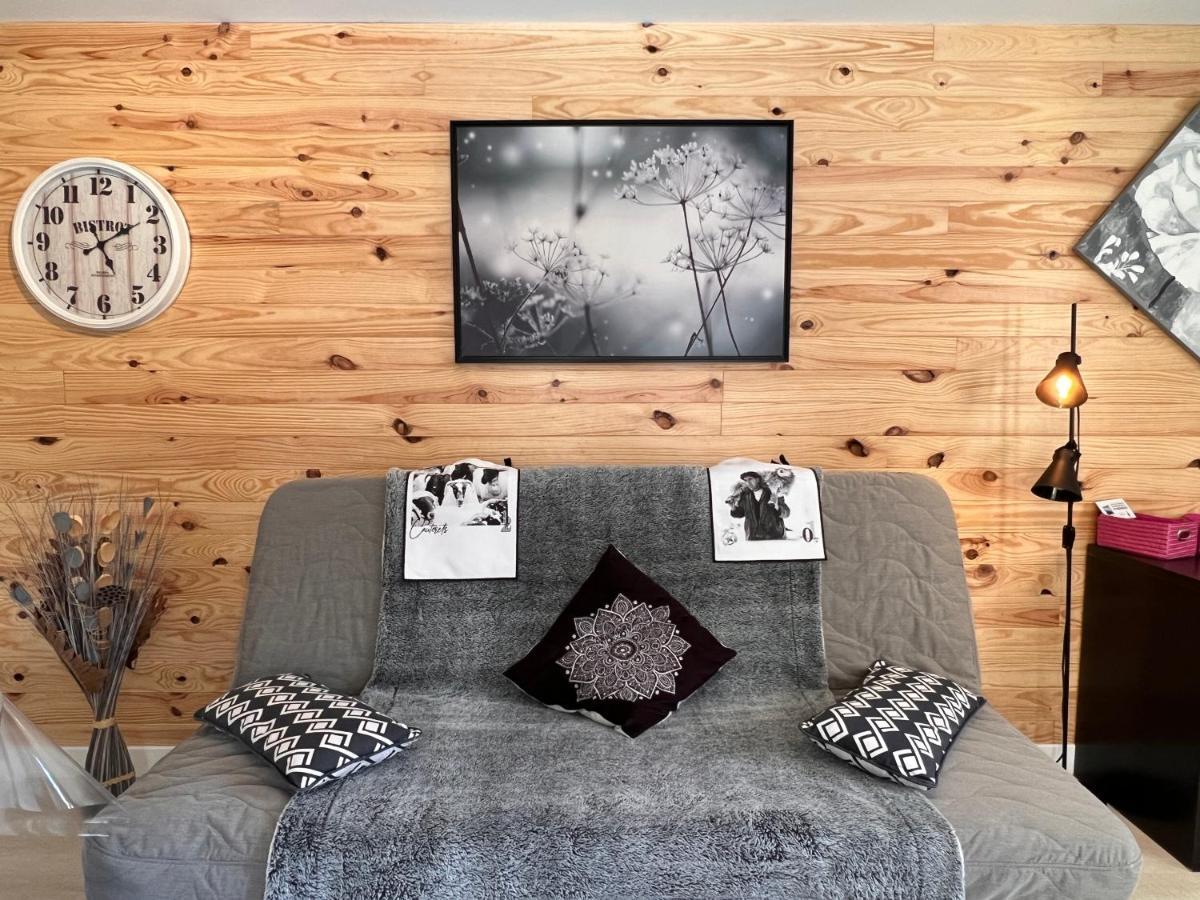 Appartamento T2 ensoleillé. Terrasse, jardin commun, vue, parking. Cauterets Esterno foto